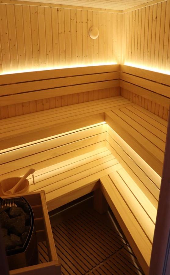 Art'S Apartment Mit Pool Ulcinj Pinjes Екстер'єр фото