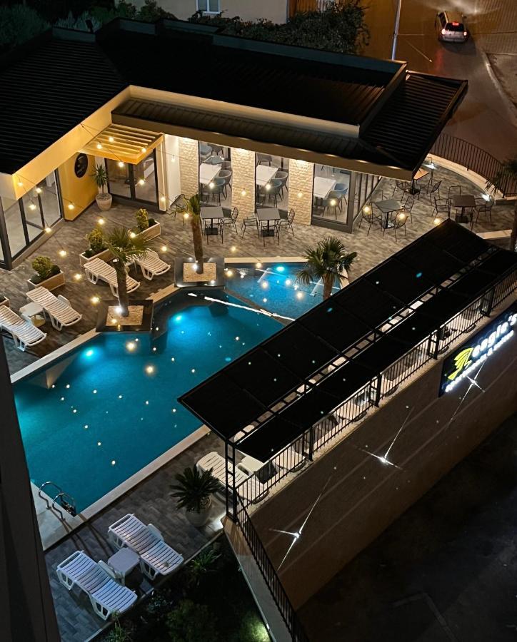 Art'S Apartment Mit Pool Ulcinj Pinjes Екстер'єр фото
